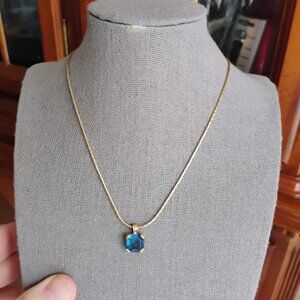 16 inch Avon blue stoned necklace